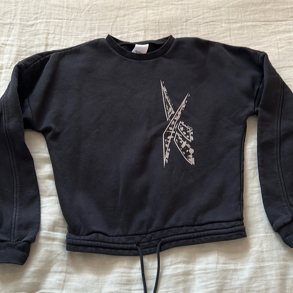 Reebok sweatshirt